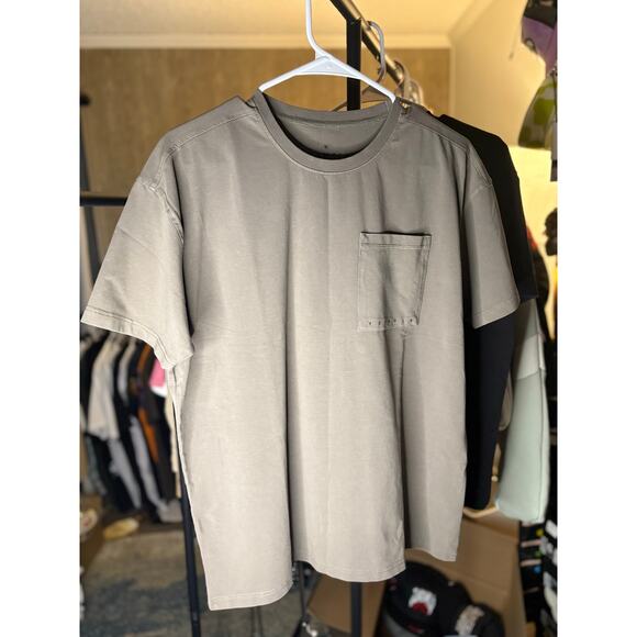 New Sz. S - YoungLA Distressed Stretch Pocket Tee, Gray. - Picture 2 of 9